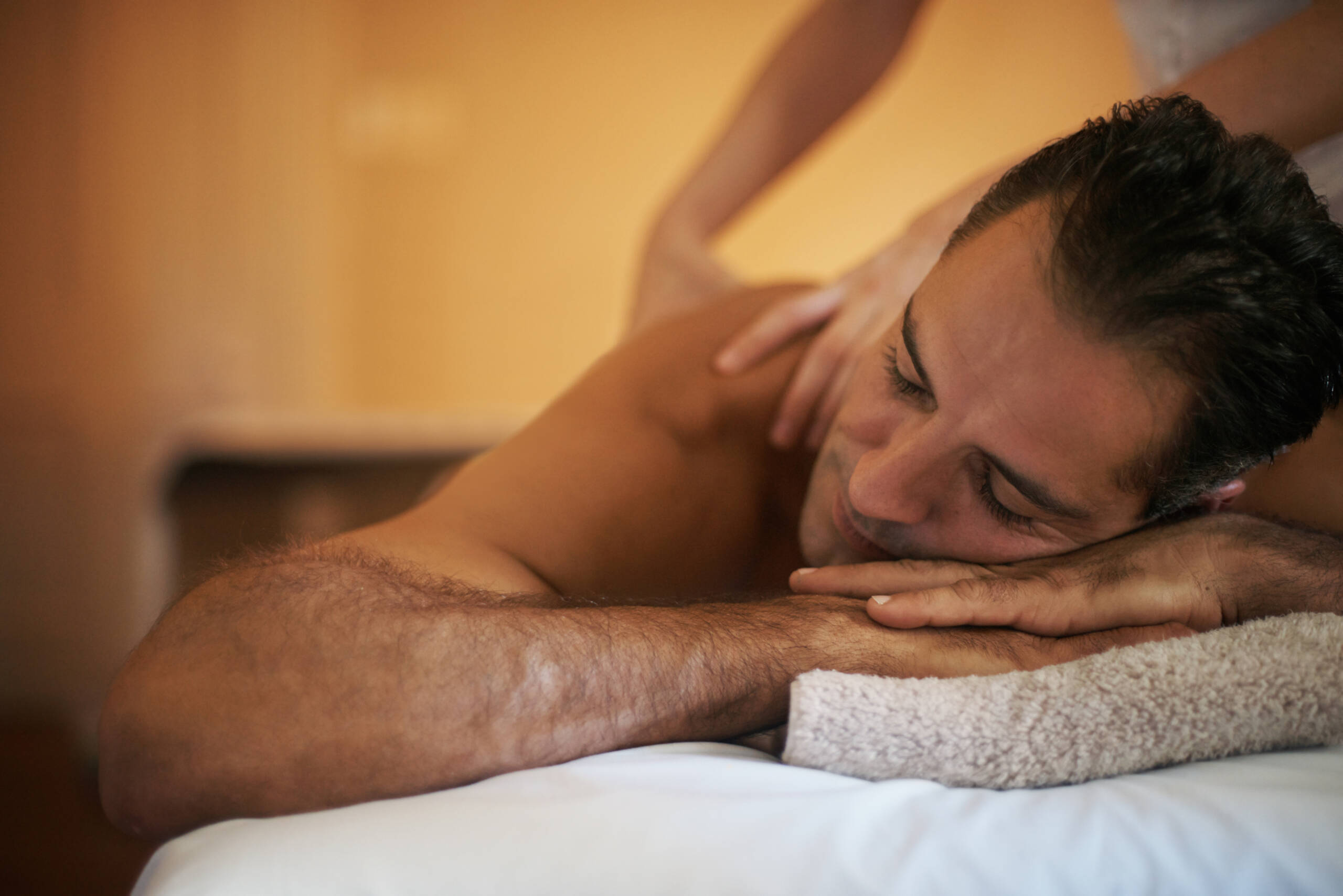 30-Minute Golfers’ Relax Massage