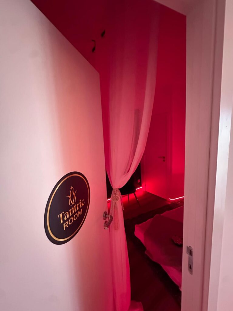 WhatsApp Image 2025-11-16 at 13.06.18