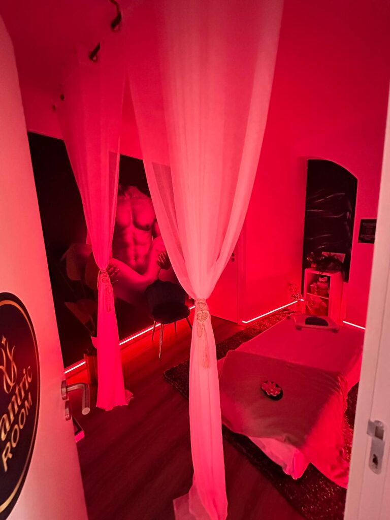 WhatsApp Image 2025-11-16 at 13.06.19 (2)