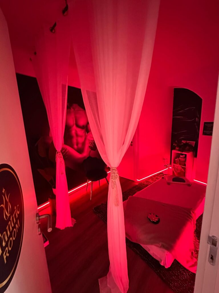 WhatsApp Image 2025-11-16 at 13.06.19 (3)